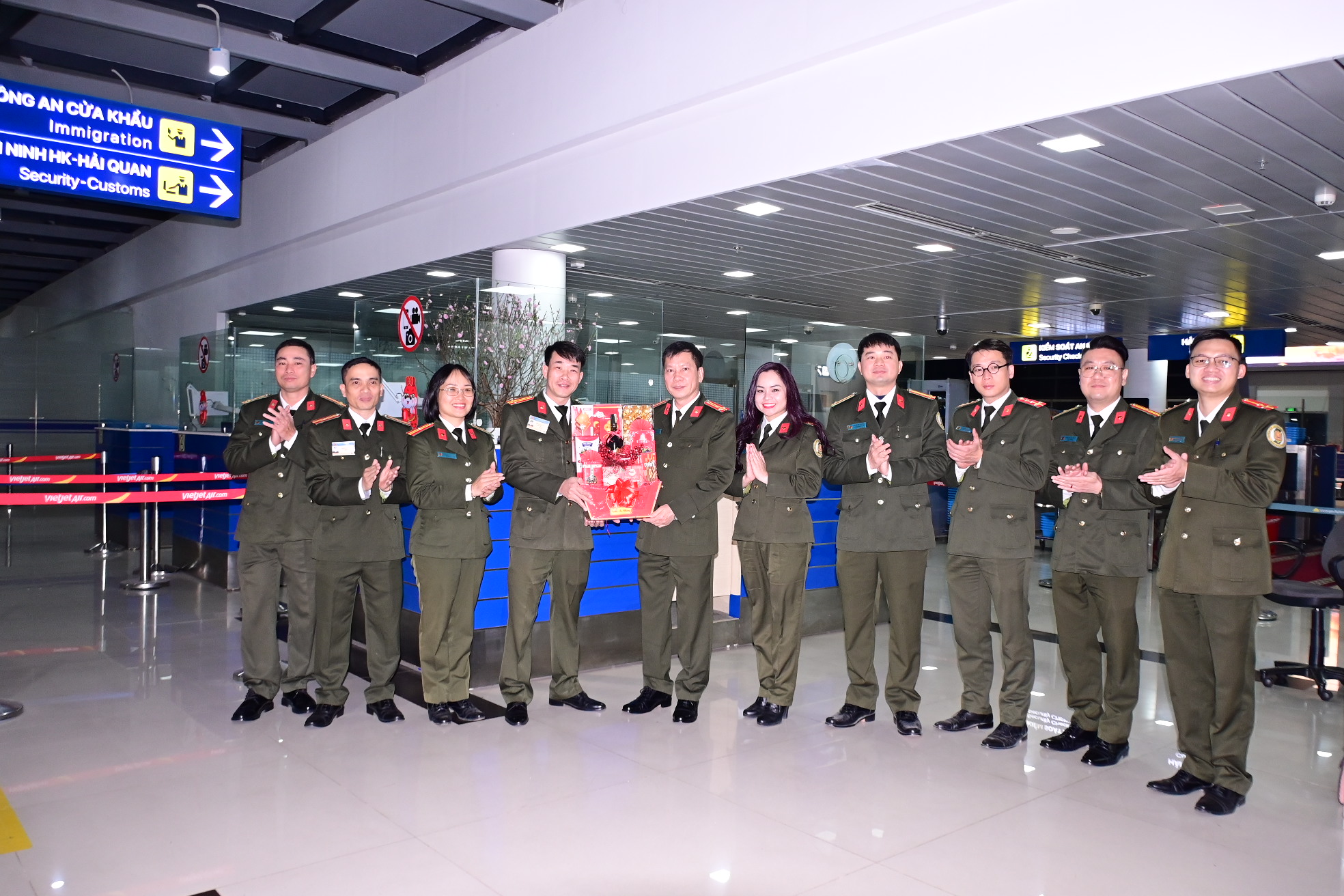 Khối An ninh nhân dân: Chấp hành nghiêm điều lệnh Công an nhân dân